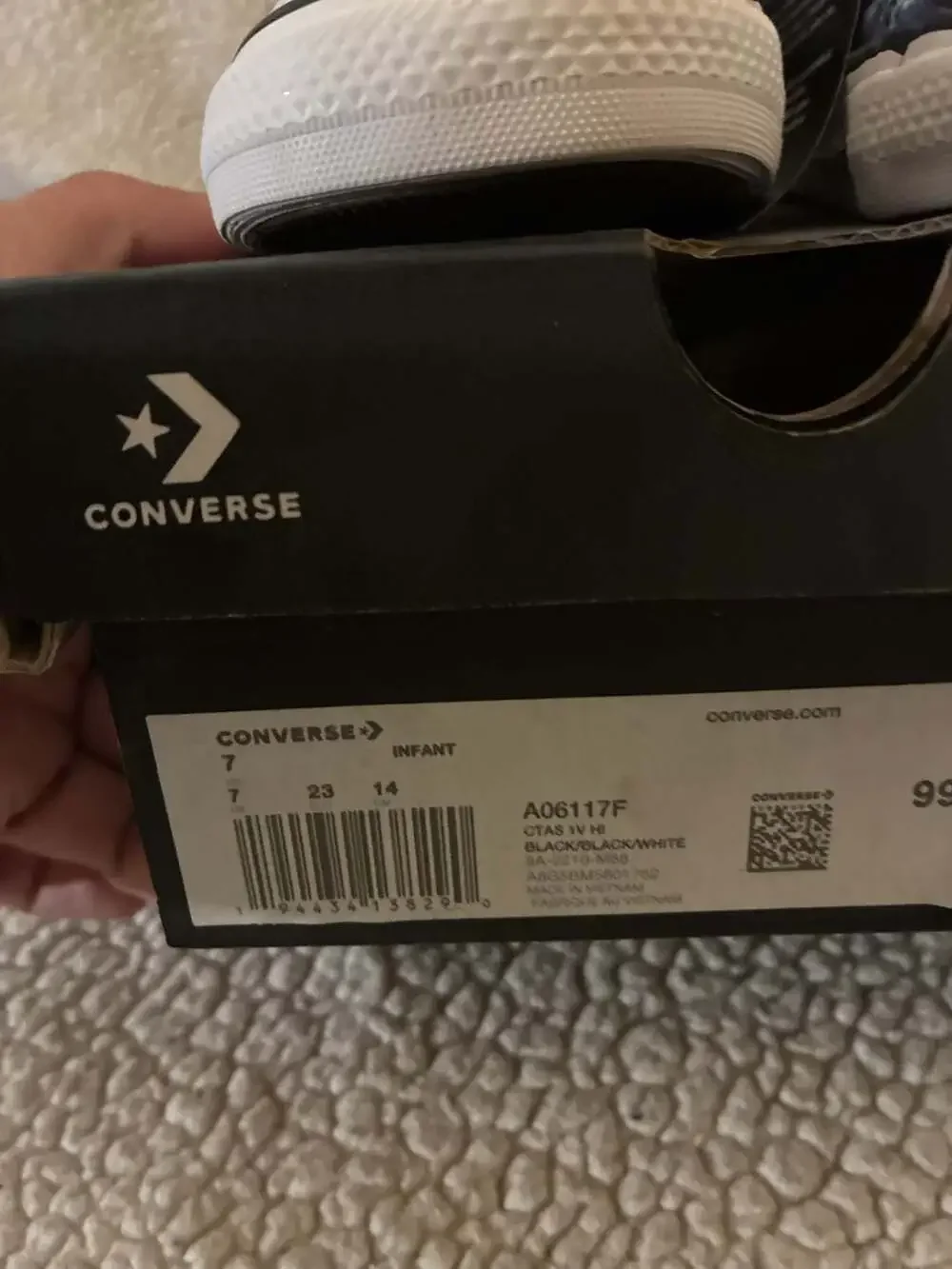 Converse Chuck Taylor All Star CTAS 1V Hi Bubble Print Infant Sneakers